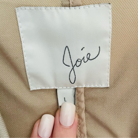 Joie Gila Ruffle Trim Belted Trench Coat Light Khaki Size Large - Picture 5 of 6